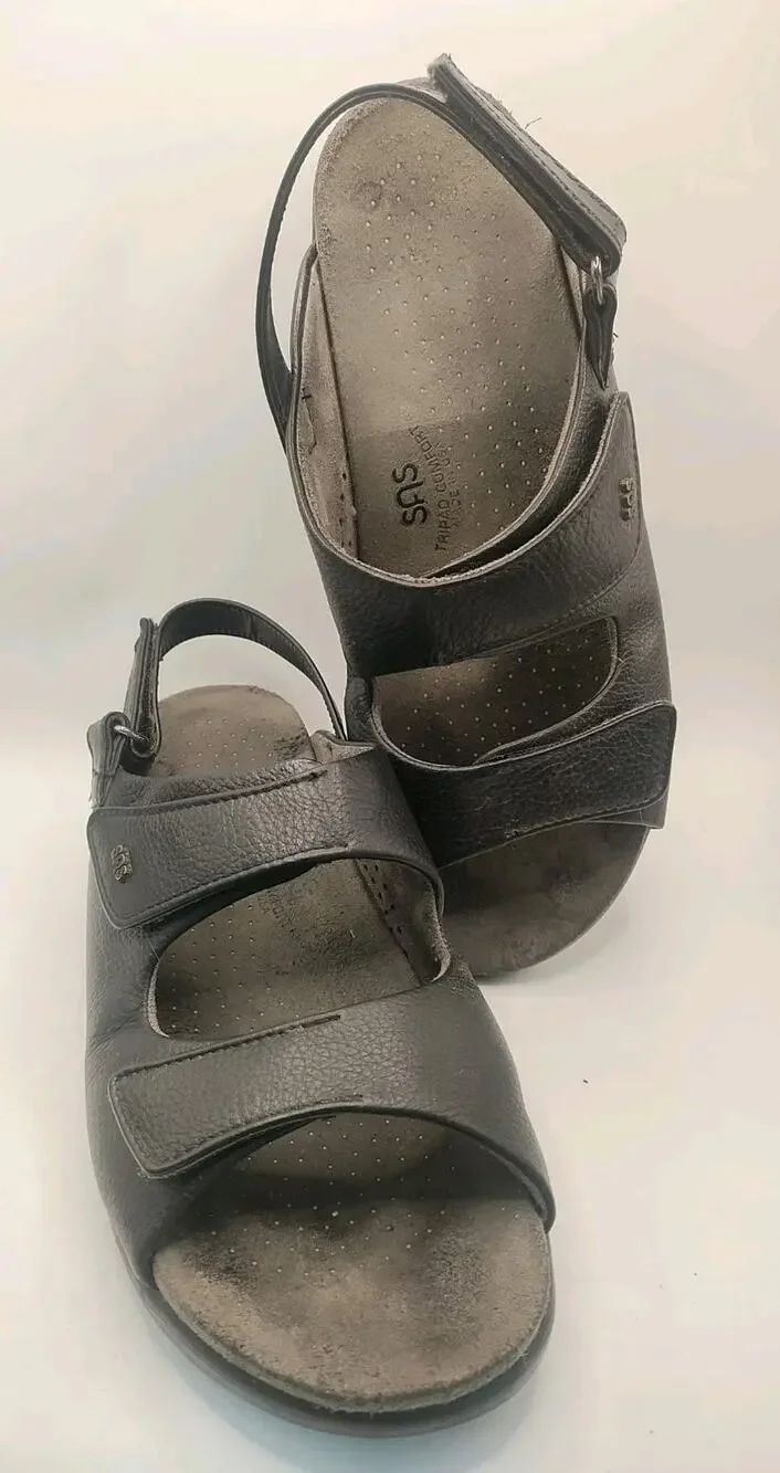 SAS Tripad Comfort Relaxed Black Leather Sandals Adjustable Women Size 12 Wide